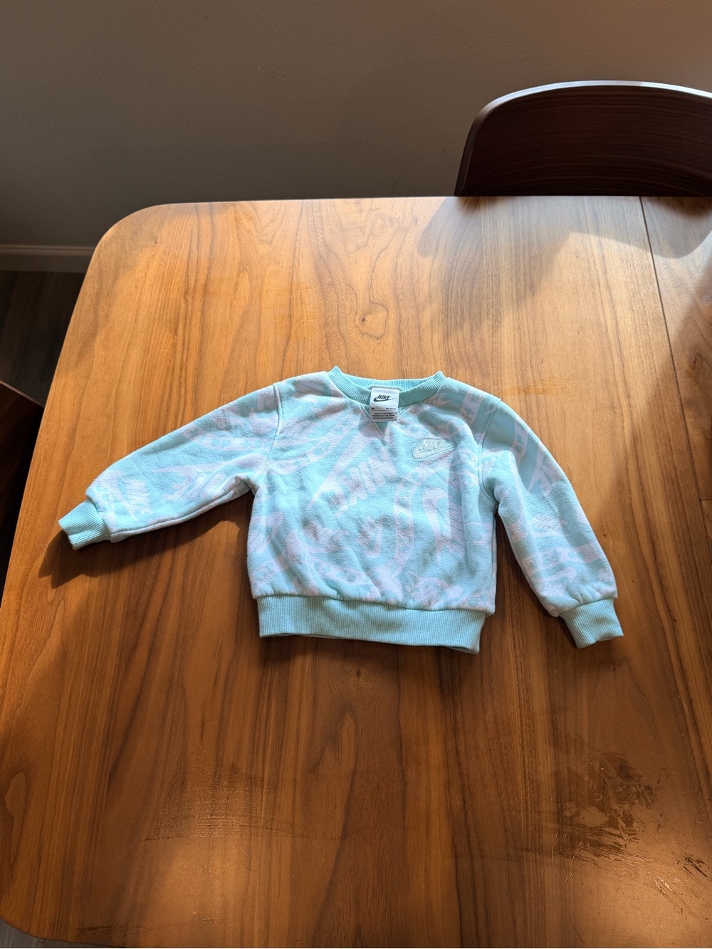Nike light blue/aqua crew neck toddler sweatshirt size 18 months gender neutral